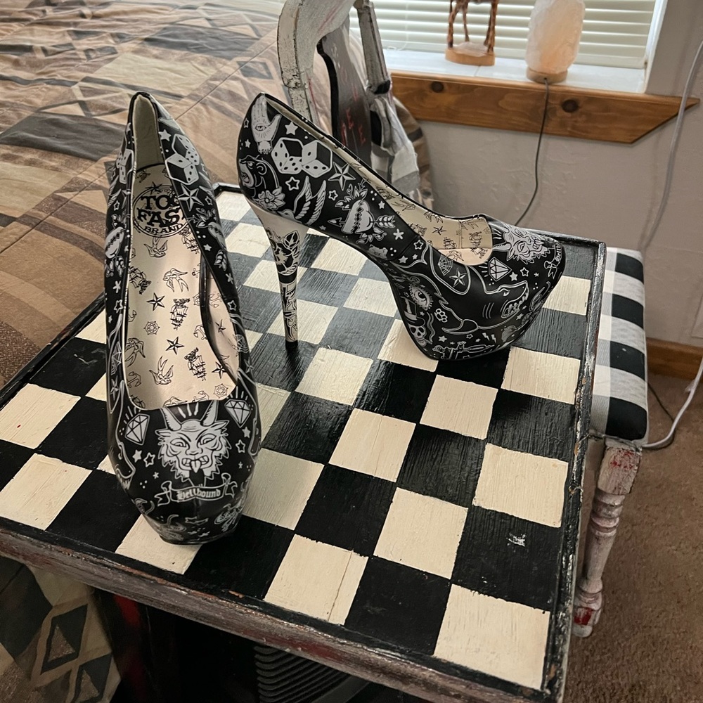 Too fast high heels